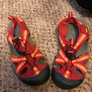 Keen shoes
